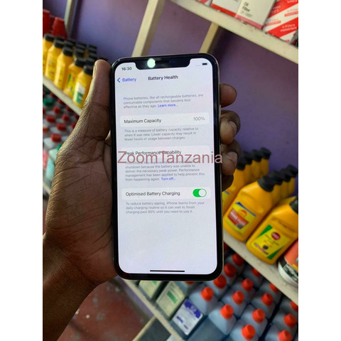 Iphone X Brandnew from Dubai Iko vizuri sana nauza simu kama simu haipo na charge - 1/4