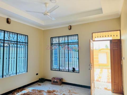 apartment mpya zinapangishwa mwanza - buswelu - 4/6