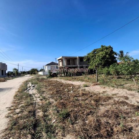 CORNER PLOT FOR SALE BUNJU BEACH MOGA - 1/6