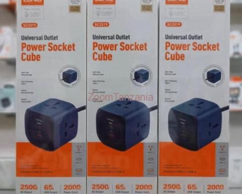 Universal Outlet Power Socket Cube