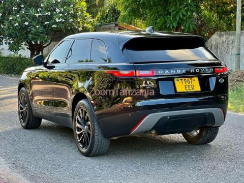 Range rover velar Tshs:120,000,000/= - 5/6