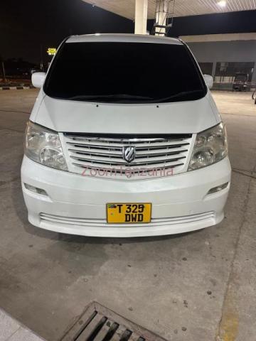 Toyota Alphard - 3/5