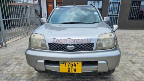 Nissan xtrail - 1/4