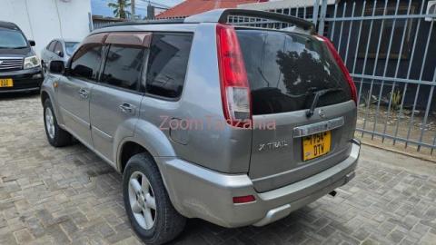 Nissan xtrail - 2/4