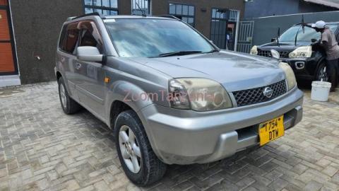 Nissan xtrail - 3/4