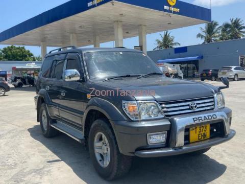 Prado tx mchaga 3rz Petrol 2001 Model - 3/4