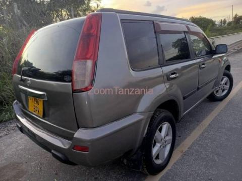 Nissan Xtrail Nzuri - 2/5