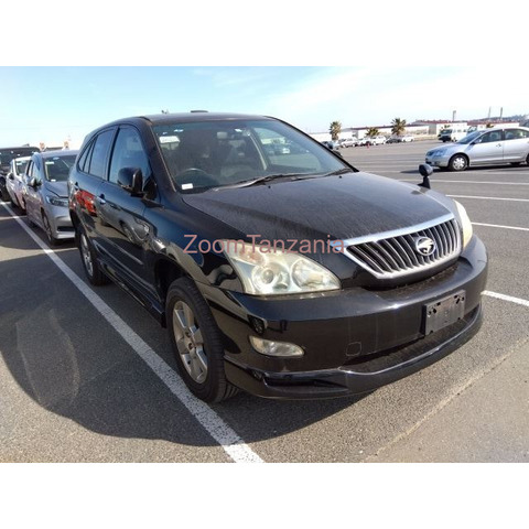 Toyota Harrier - 1/4