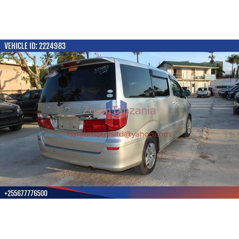 Toyota Alphard 2004 - 2/4