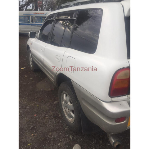 TOYOTA RAV 4 OLD MODEL ON SALE - 2/4