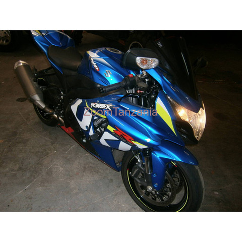 2020 suzuki GSX R 1000