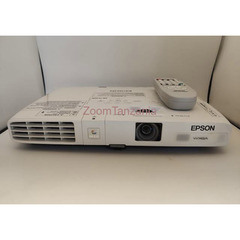 Epson Projector EB-1780W - 1