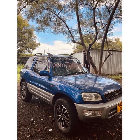 Toyota Rav 3 (3 door) - 1/4