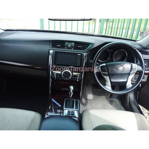 Toyota Mark X 2010 - 3/4