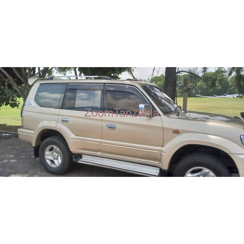 Landcruiser Prado - 2/3