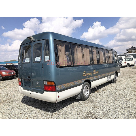 Toyota Coaster - 3/3