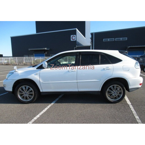 Toyota Harrier - 4/4