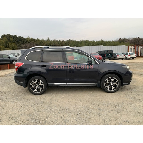 SUBARU FORESTER XT - 3/4