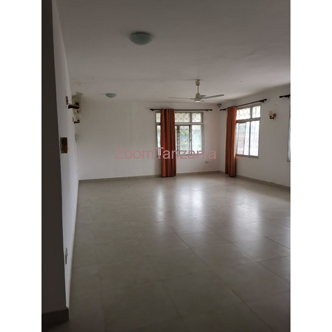 Standalone for rent in Masaki/Msasani Rd. - 4/4