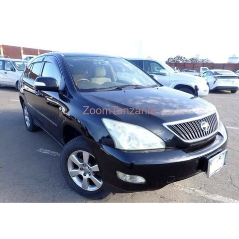 Toyota Harrier - 1/4