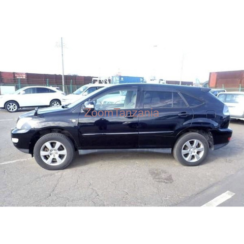 Toyota Harrier - 3/4