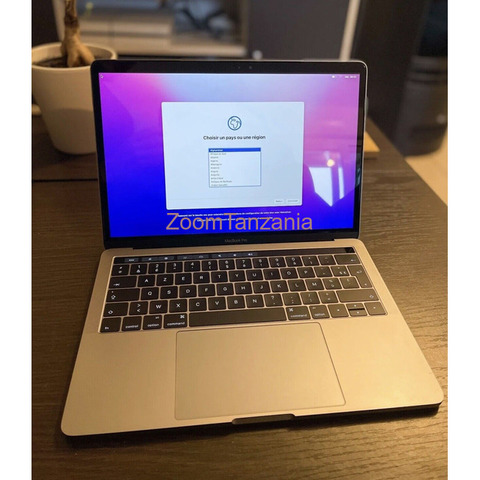 2022 MacBook Pro 16GB RAM - 1/3