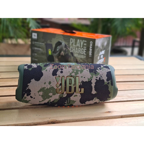 JBL Charge 5 Portable Bluetooth Speaker - 4/4