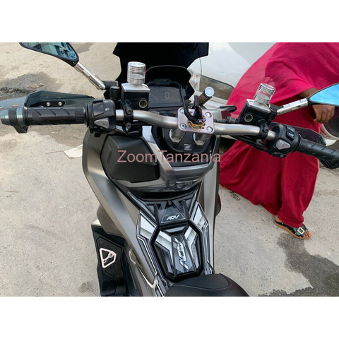 ADV 150CC 2022 Model - 3/4