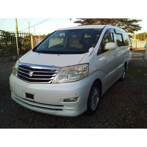 Toyota Alphard 2005 - 1/4