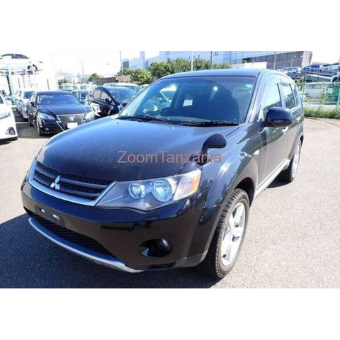 MITSUBISHI OUTLANDER - 2/4