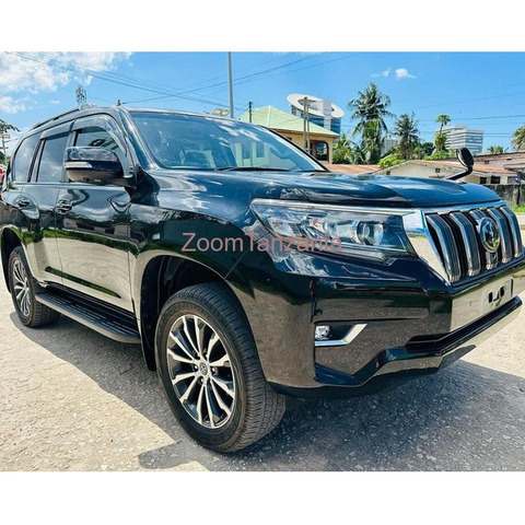 Toyota Land Cruiser Prado Tx 150 2021 - 1/4