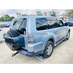 Mitsubishi Pajero 2006 Model, 4WD, 3000cc, Call /WhatsApp 0756 465 338 - 2