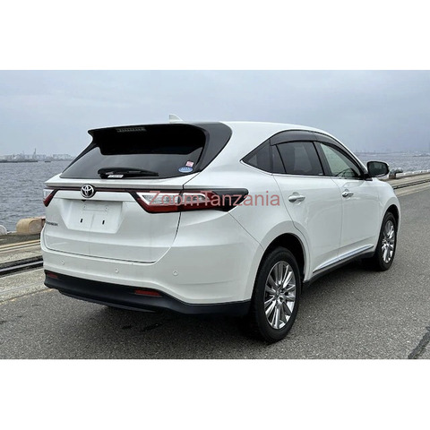 Toyota Harrier - 4/4