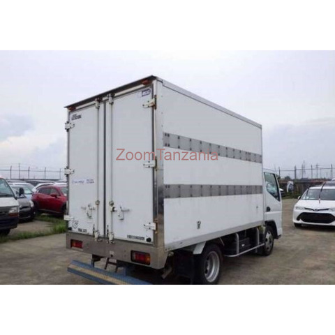 MITSUBISHI CANTER REFRIGERATOR - 3/4