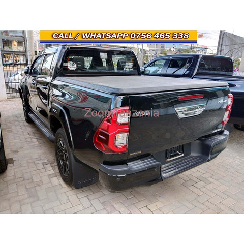 Toyota Hilux Pick-up Double Cabin New Model 2022, Diesel Engine. - 2/4