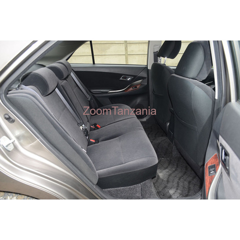 Toyota Premio 2008 - 4/4