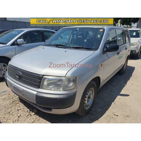 Toyota Probox 2005 model, 4WD - 1/4