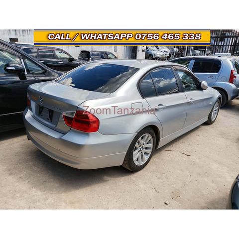 BMW 320I Model 2005, Push Start, Sunroof - 2/4