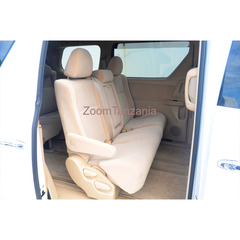 Toyota Alphard 2008 - 4