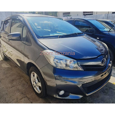 TOYOTA VITZ NEW MODEL - 3/4