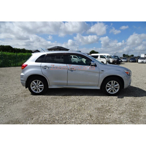 MITSUBISHI RVR 2011 - 2/4