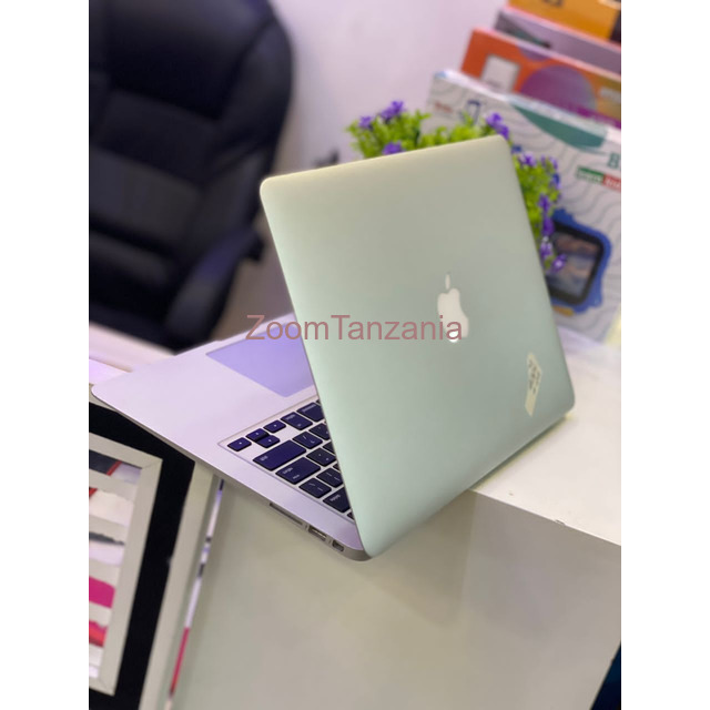 Macbook air 2014 - Zoom Tanzania