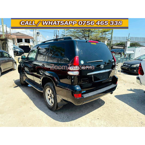 Toyota Land Cruiser Prado TX 2005 Model, 4x4 - 2/4