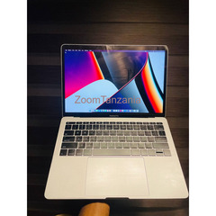 Macbook Pro 2017 - 1