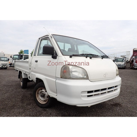 TOYOTA TOWNACE TRUCKS - 3/4