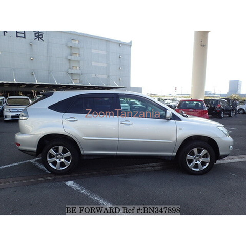 TOYOTA HARRIER2005 AVAILABLE FOR OFFER - 2/4