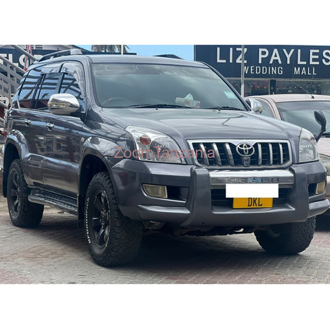 Toyota Land Cruiser Prado TX/120 model- Diamond - 1/4