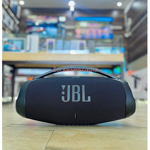 JBL Boombox 3 Portable Bluetooth Waterproof Speaker (Black) - 3/3