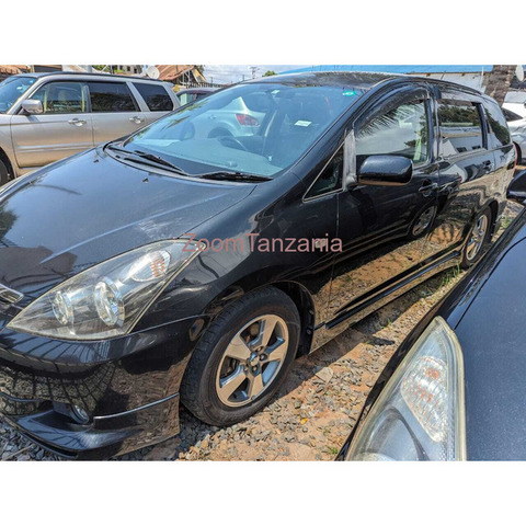 Toyota Wish 2003 - 3/4