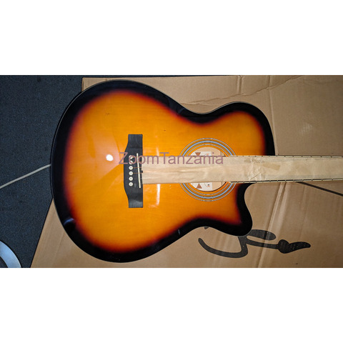 Electric acoustic guitar - 2/4